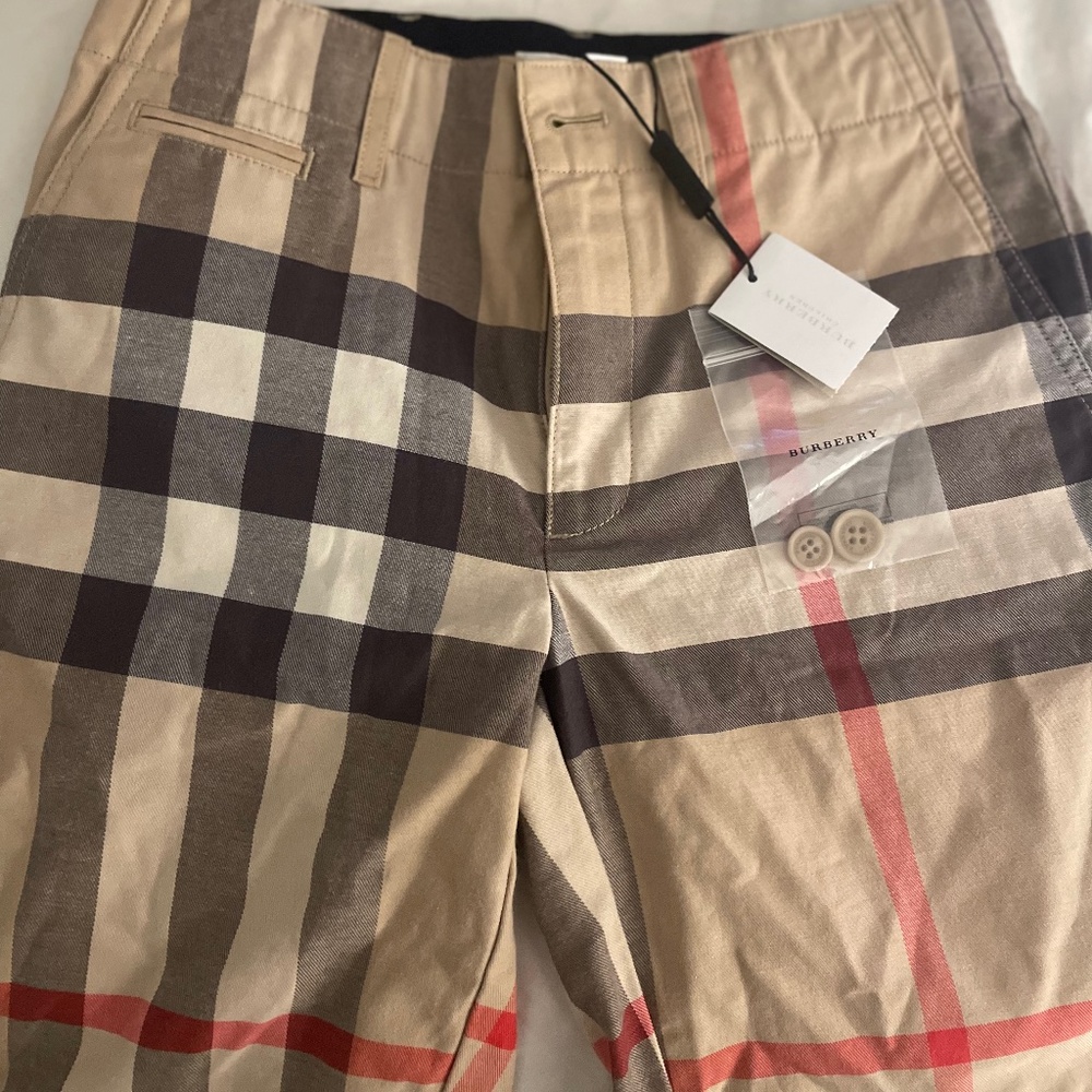 Burberry kids shorts